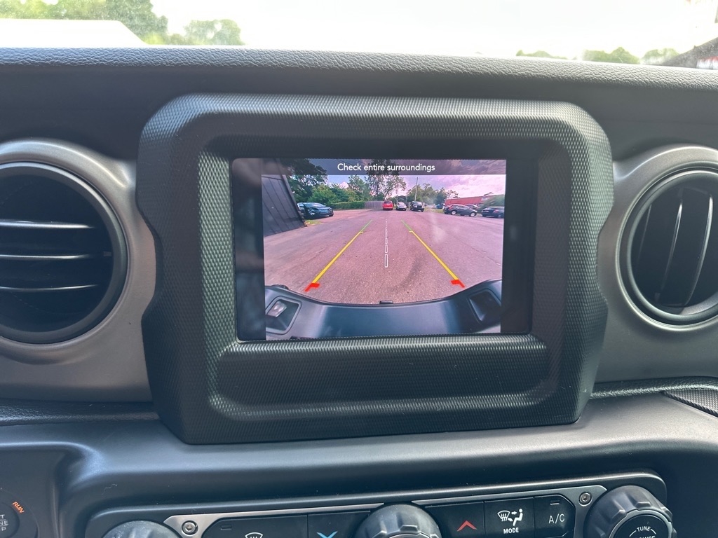 Jeep Gladiator Willys 4x4 2022