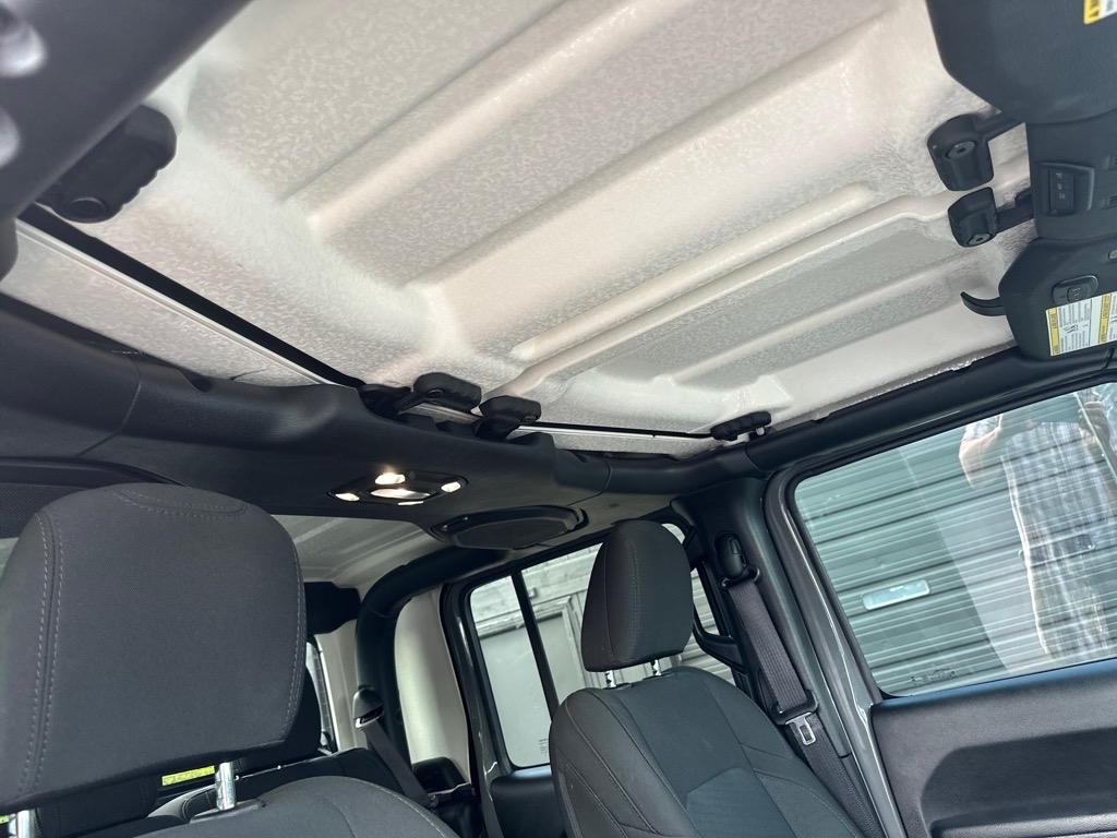 Jeep Gladiator Willys 4x4 2022