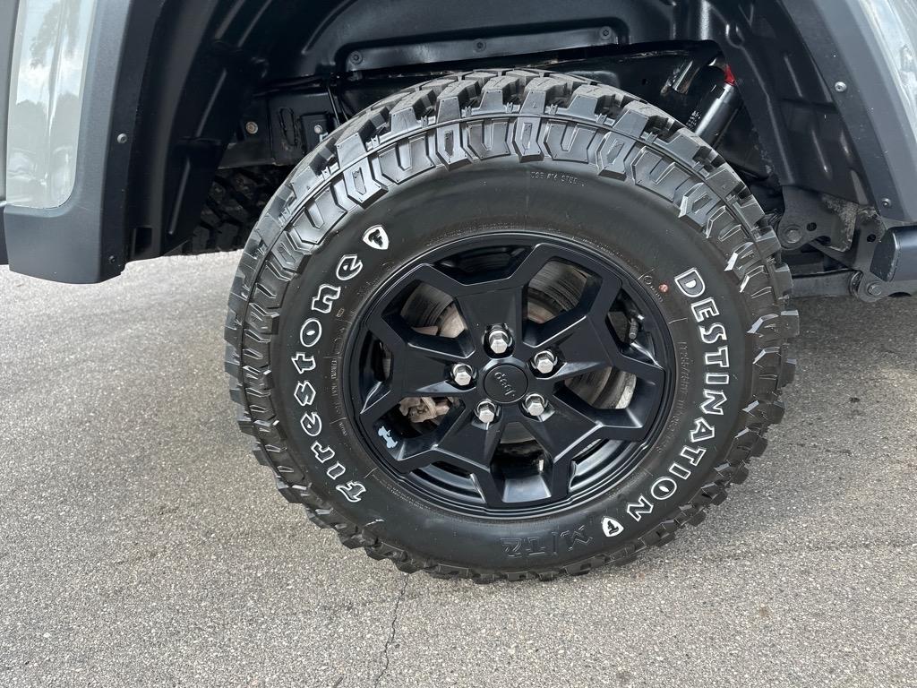 Jeep Gladiator Willys 4x4 2022