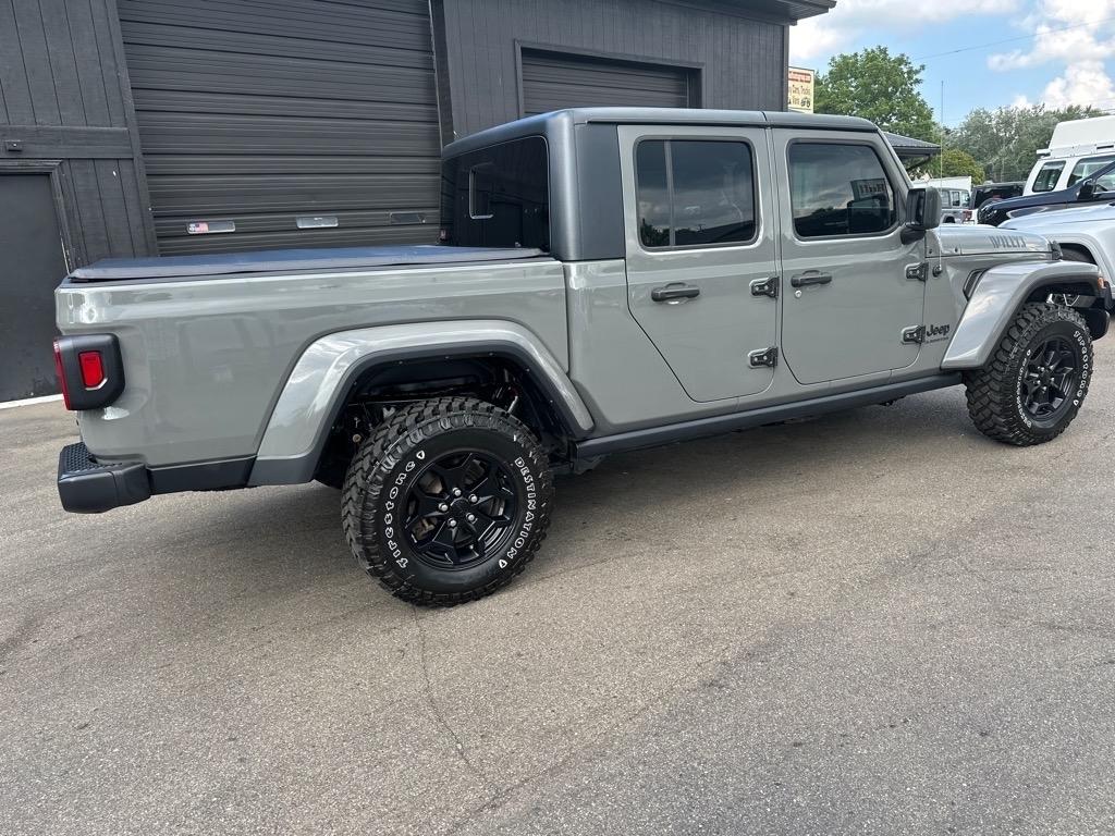 Jeep Gladiator Willys 4x4 2022