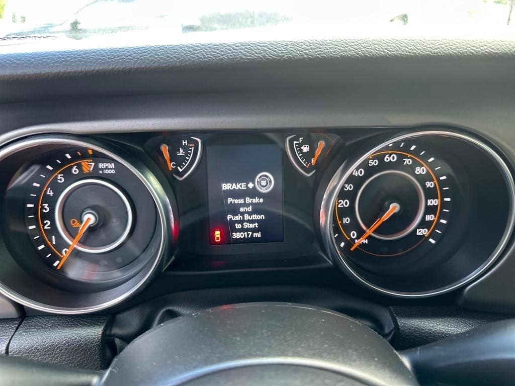 Jeep Gladiator Willys 4x4 2022