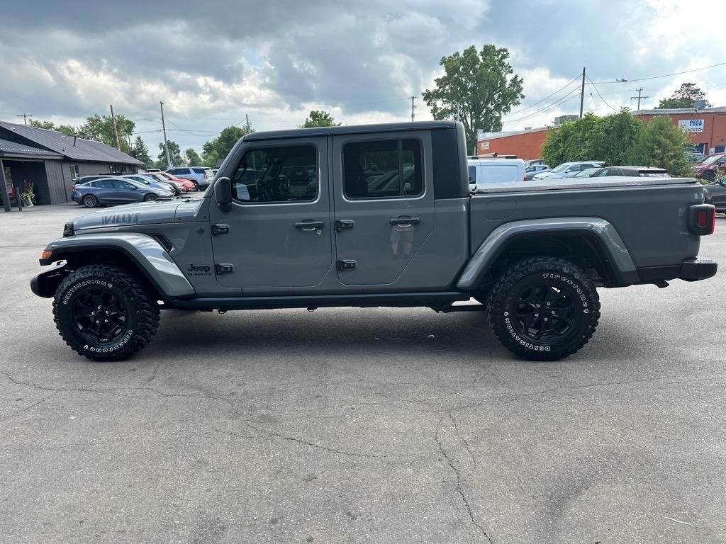 Jeep Gladiator Willys 4x4 2022