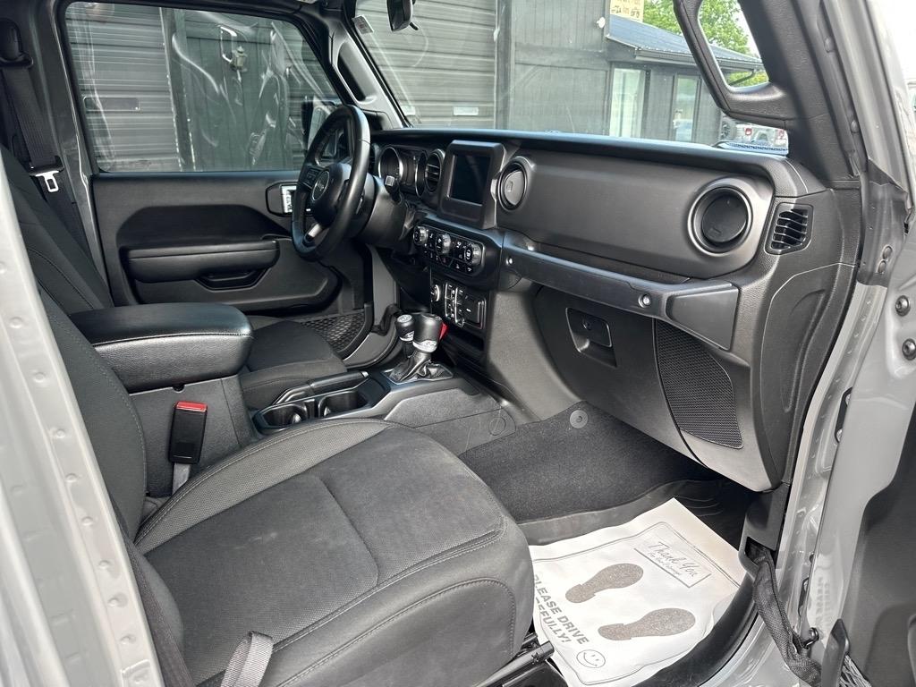 Jeep Gladiator Willys 4x4 2022