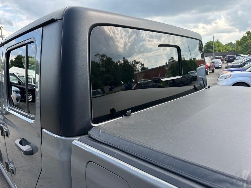 Jeep Gladiator Willys 4x4 2022