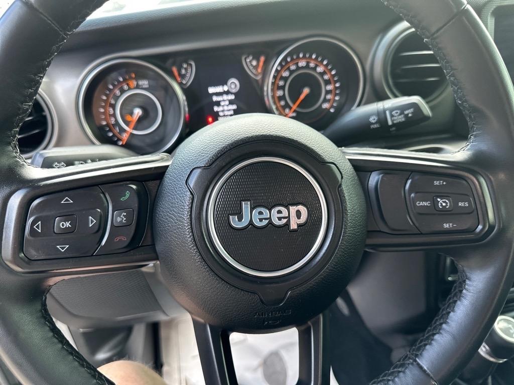 Jeep Gladiator Willys 4x4 2022