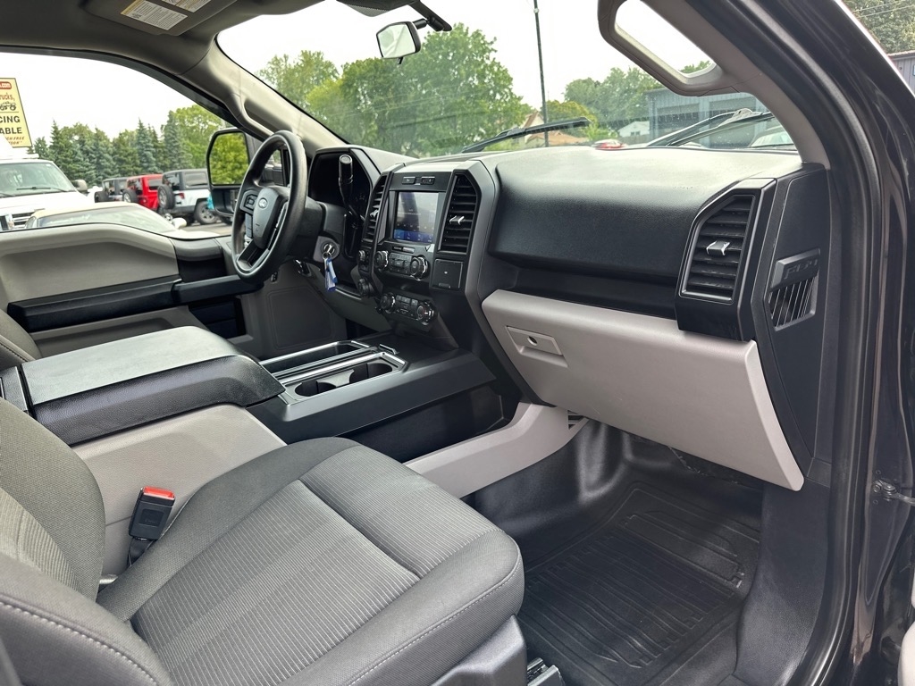 Ford F-150 XL 4WD SuperCrew 5.5' Box 2019 Ford F-150 XL 4WD SuperCrew 5.5' Box 2019