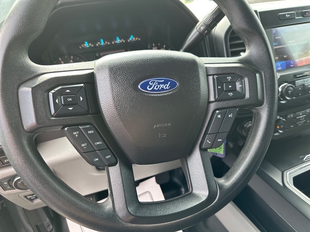 Ford F-150 XL 4WD SuperCrew 5.5' Box 2019 Ford F-150 XL 4WD SuperCrew 5.5' Box 2019