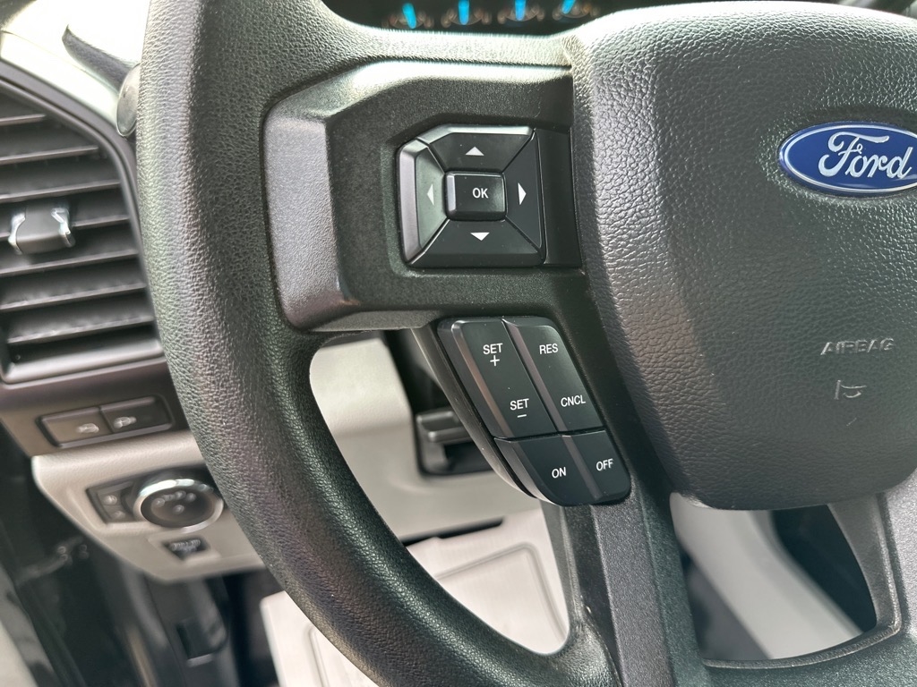 Ford F-150 XL 4WD SuperCrew 5.5' Box 2019 Ford F-150 XL 4WD SuperCrew 5.5' Box 2019