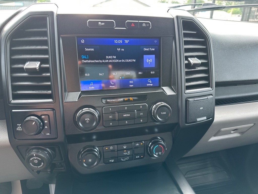 Ford F-150 XL 4WD SuperCrew 5.5' Box 2019 Ford F-150 XL 4WD SuperCrew 5.5' Box 2019