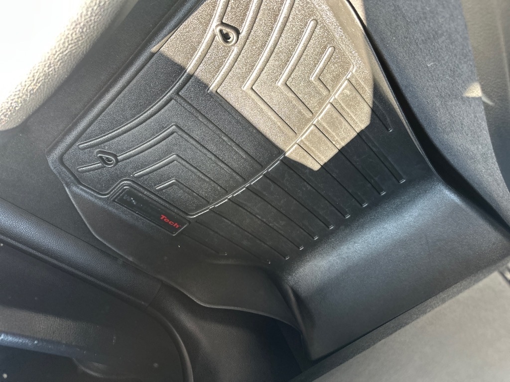 BMW 3 Series 4dr Sdn 328i xDrive AWD SULEV South Africa 2015