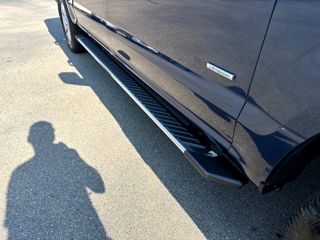 2015 Ford F-150 XLT photo 11
