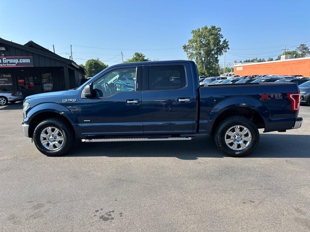 Ford F-150 4WD SuperCrew 145" Lariat 2015
