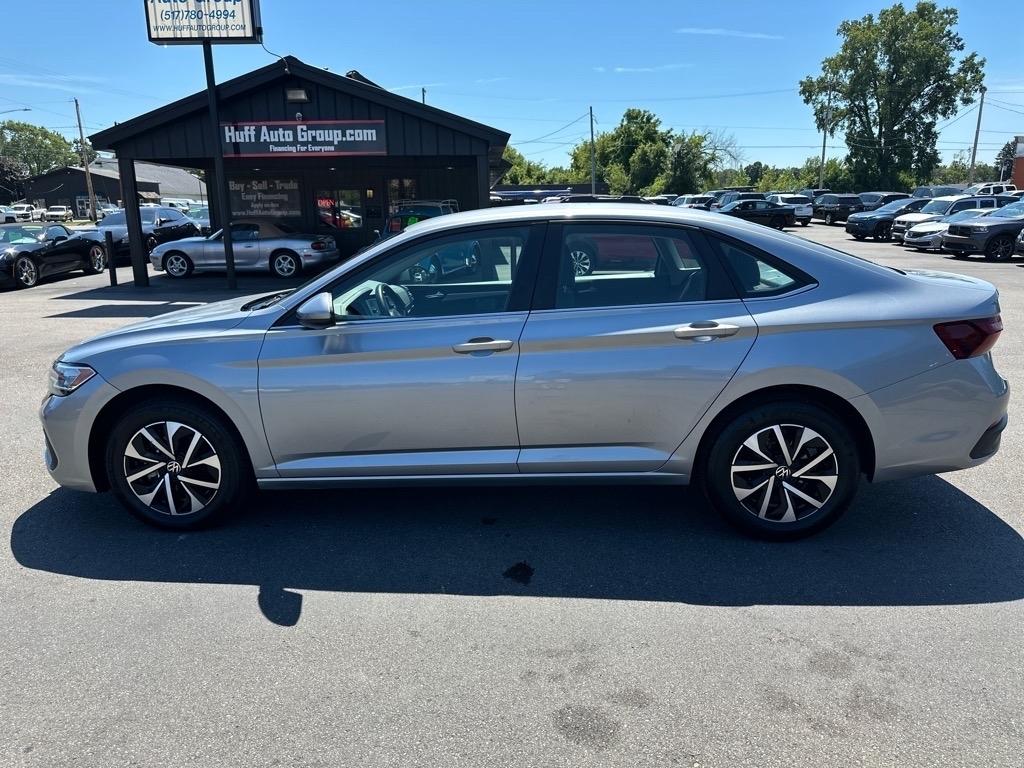 Volkswagen Jetta S Auto 2024