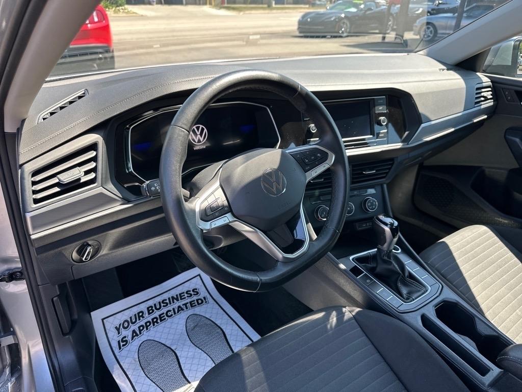 Volkswagen Jetta S Auto 2024