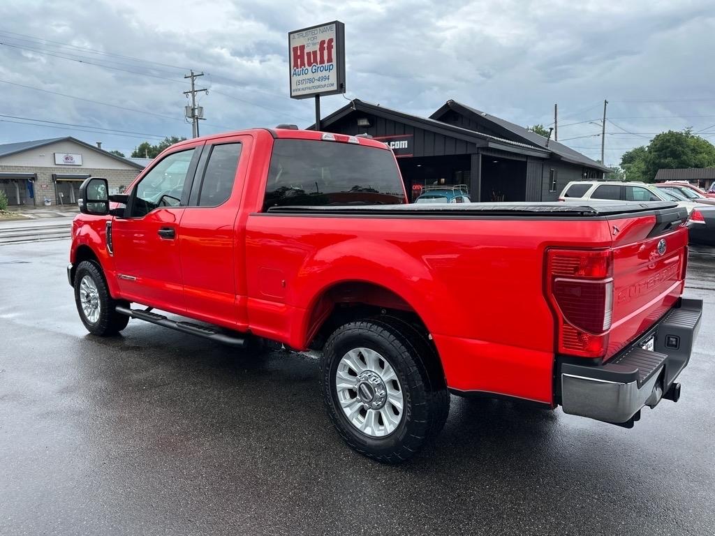Ford Super Duty F-250 SRW Lariat 2WD SuperCab 8' Box 2021