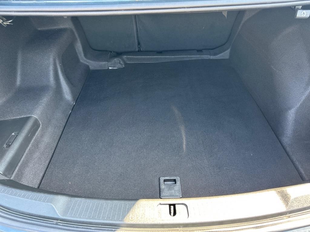 Buick LaCrosse 4dr Sdn Essence FWD 2017