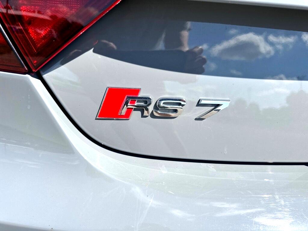 2017 Audi RS 7 Prestige photo 9