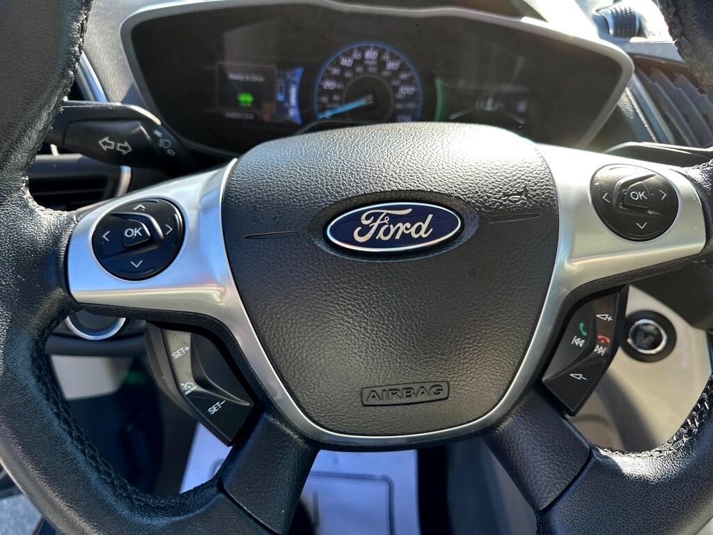 2013 Ford C-Max Hybrid SEL photo 23