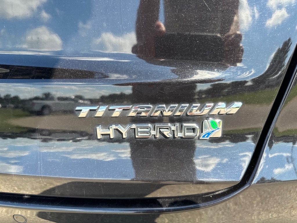 Ford Fusion Hybrid Titanium FWD 2019 Ford Fusion Hybrid Titanium FWD 2019