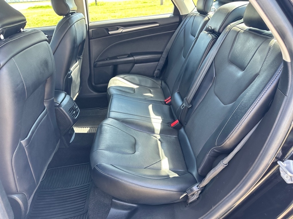 Ford Fusion Hybrid Titanium FWD 2019 Ford Fusion Hybrid Titanium FWD 2019