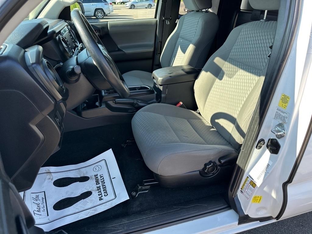 Toyota Tacoma 2WD SR5 Access Cab 6' Bed I4 AT (Natl) 2021