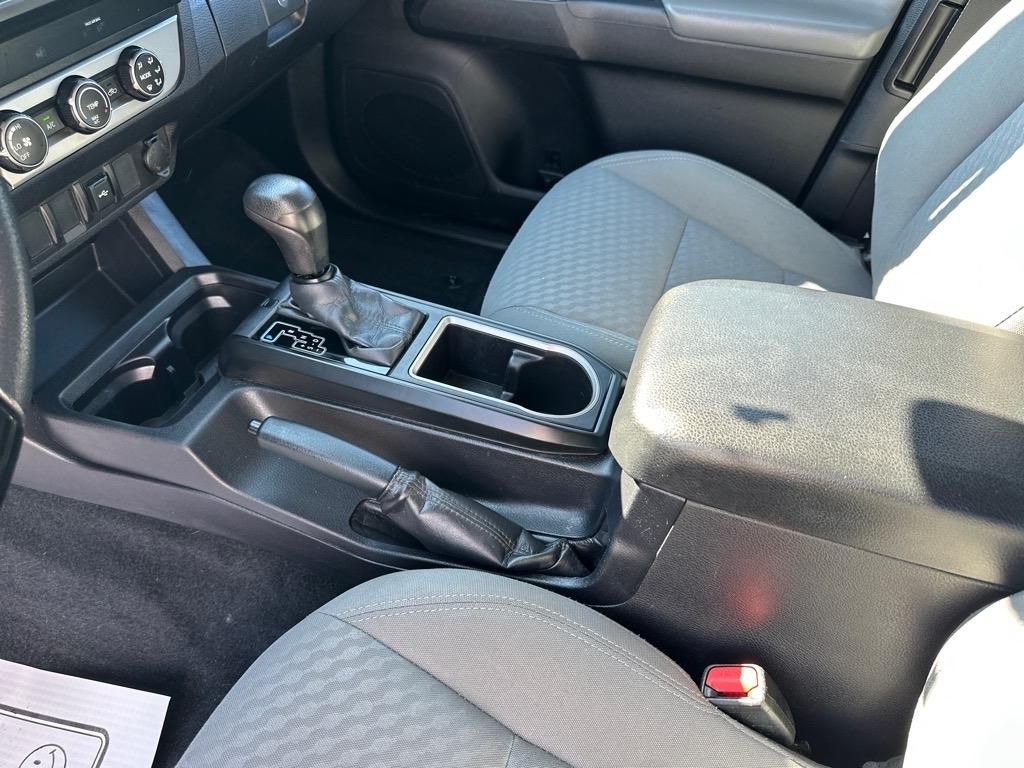 Toyota Tacoma 2WD SR5 Access Cab 6' Bed I4 AT (Natl) 2021