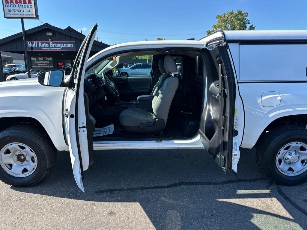 Toyota Tacoma 2WD SR5 Access Cab 6' Bed I4 AT (Natl) 2021