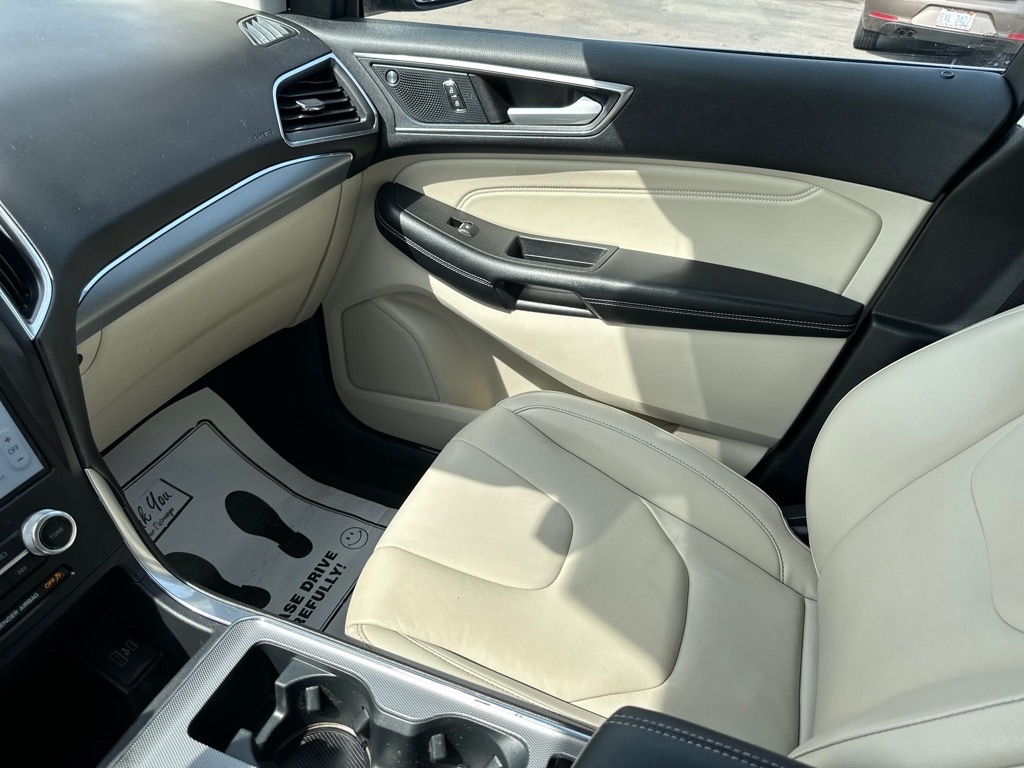 Ford Edge Titanium AWD 2021