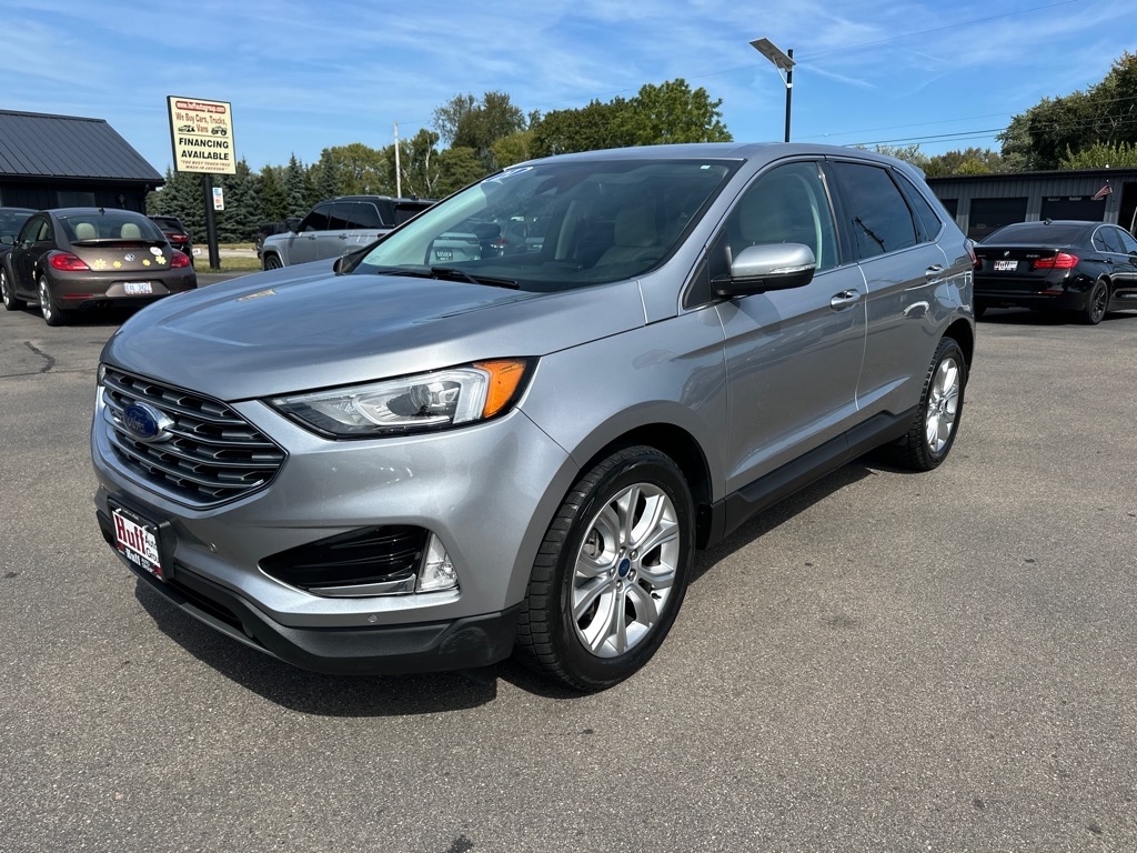 2021 Ford Edge Titanium's photo