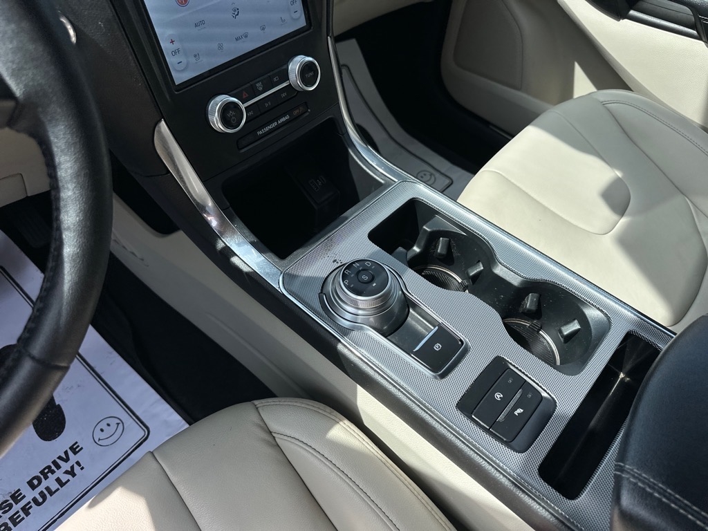 Ford Edge Titanium AWD 2021