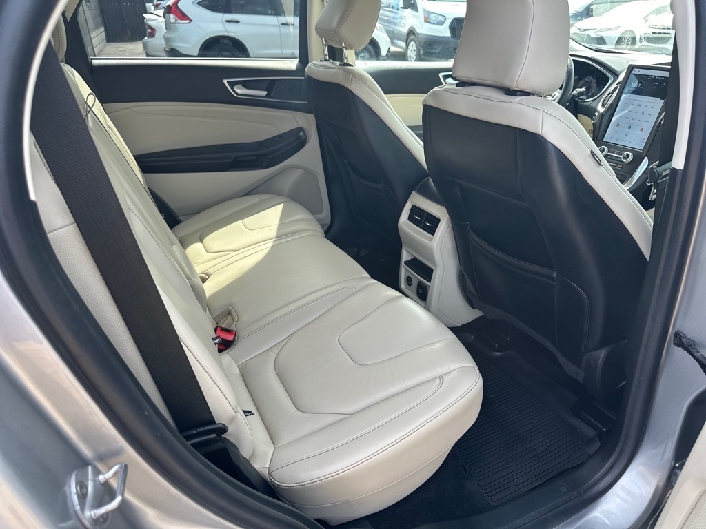 Ford Edge Titanium AWD 2021