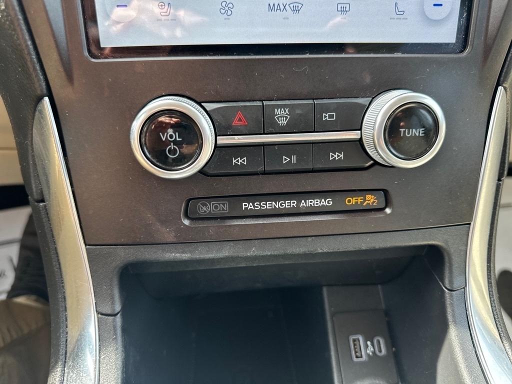 Ford Edge Titanium AWD 2021