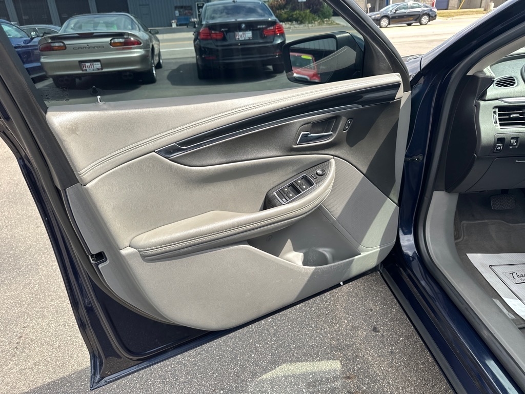Chevrolet Impala 4dr Sdn LS w/1FL 2019 Chevrolet Impala 4dr Sdn LS w/1FL 2019