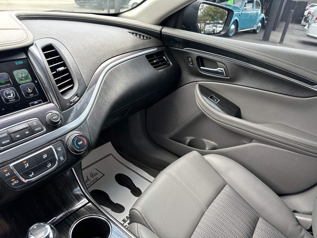 Chevrolet Impala 4dr Sdn LS w/1FL 2019 Chevrolet Impala 4dr Sdn LS w/1FL 2019