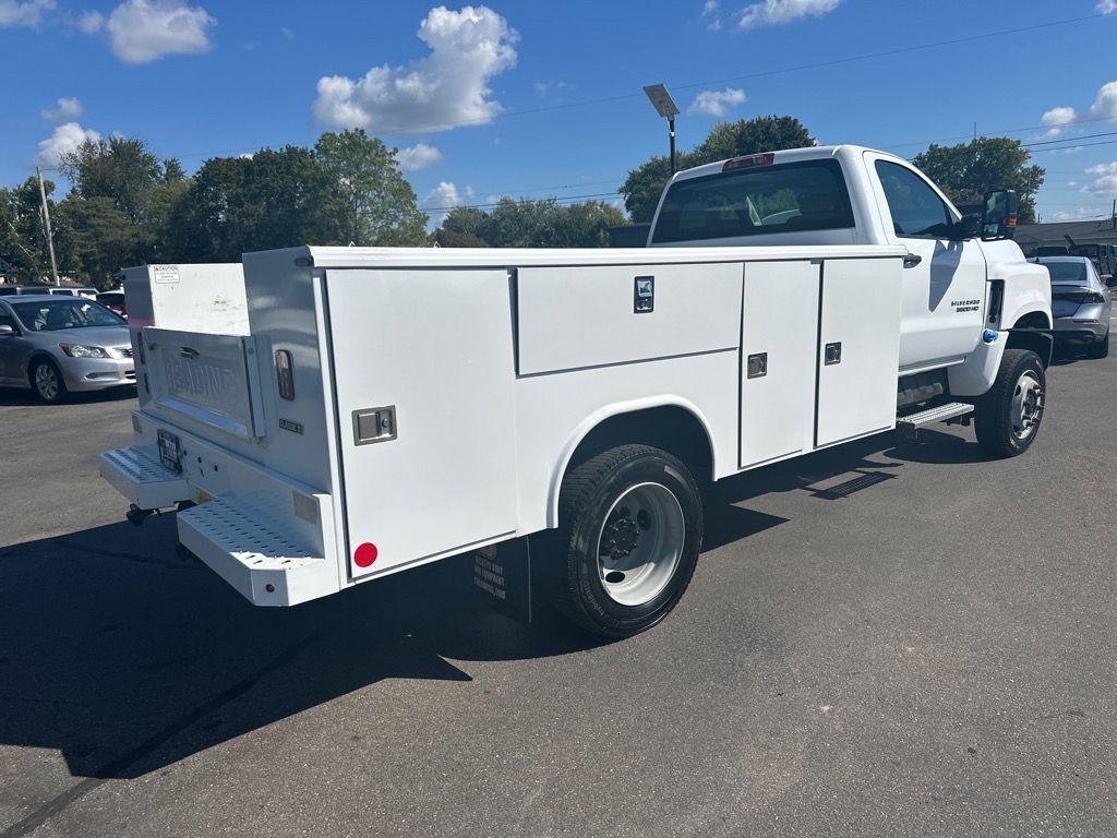 Chevrolet Silverado 5500 HD  2022 Chevrolet Silverado 5500 HD  2022