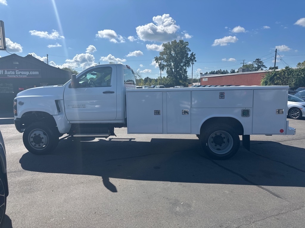 Chevrolet Silverado 5500 HD  2022 Chevrolet Silverado 5500 HD  2022