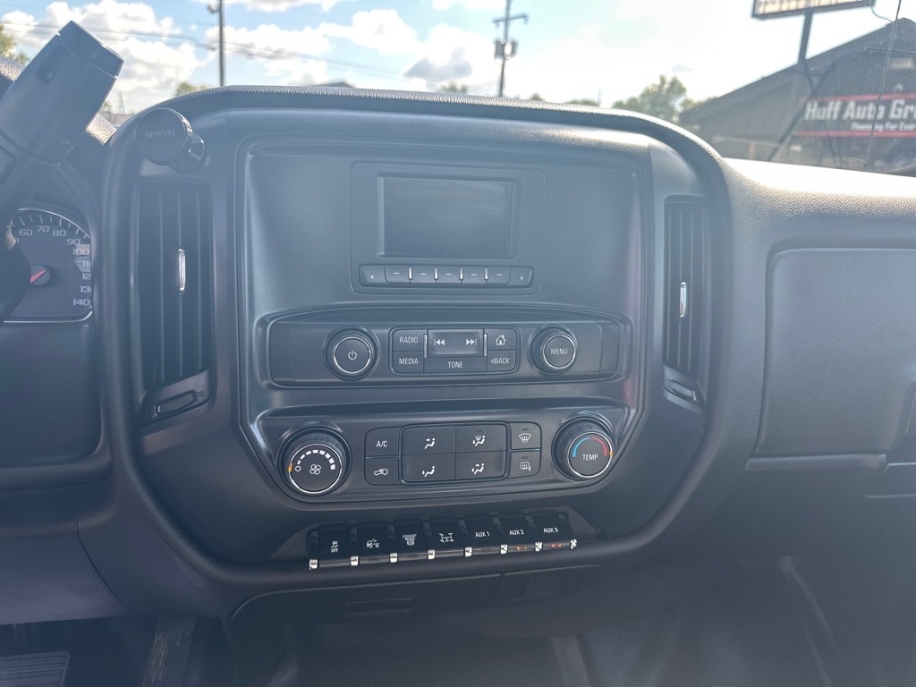 Chevrolet Silverado 5500 HD  2022