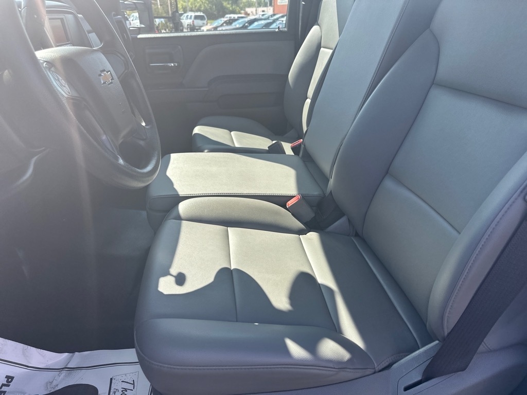 Chevrolet Silverado 5500 HD  2022