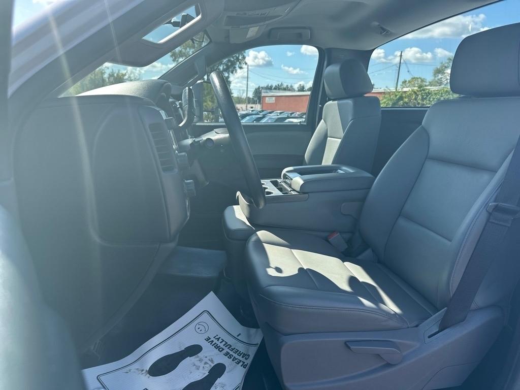 Chevrolet Silverado 5500 HD  2022