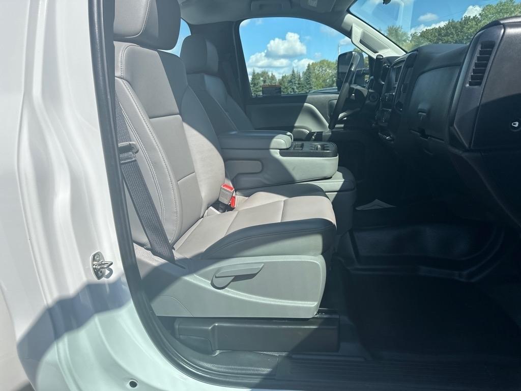 Chevrolet Silverado 5500 HD  2022