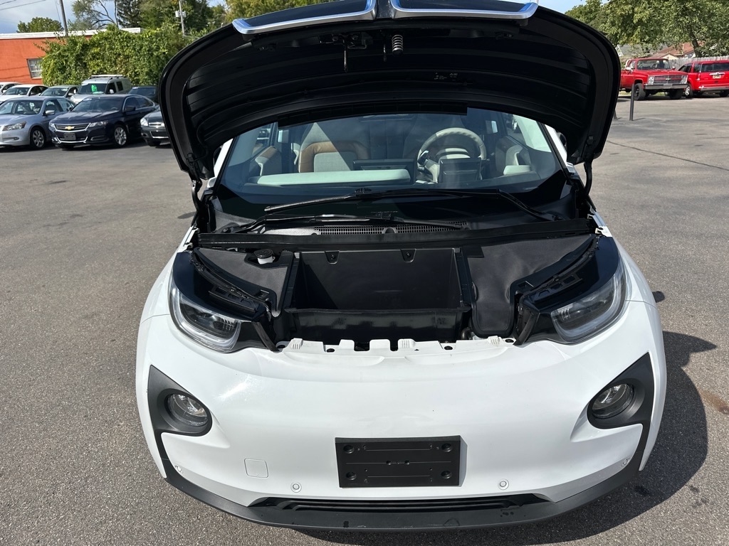 BMW i3 4dr HB w/Range Extender 2015 BMW i3 4dr HB w/Range Extender 2015