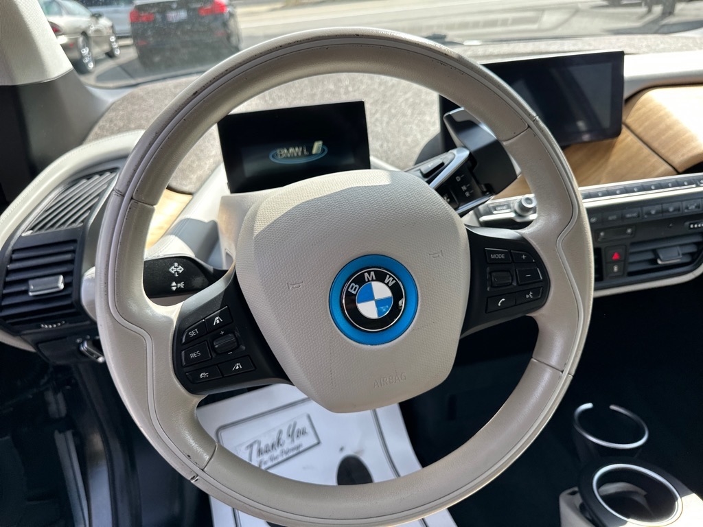 BMW i3 4dr HB w/Range Extender 2015 BMW i3 4dr HB w/Range Extender 2015