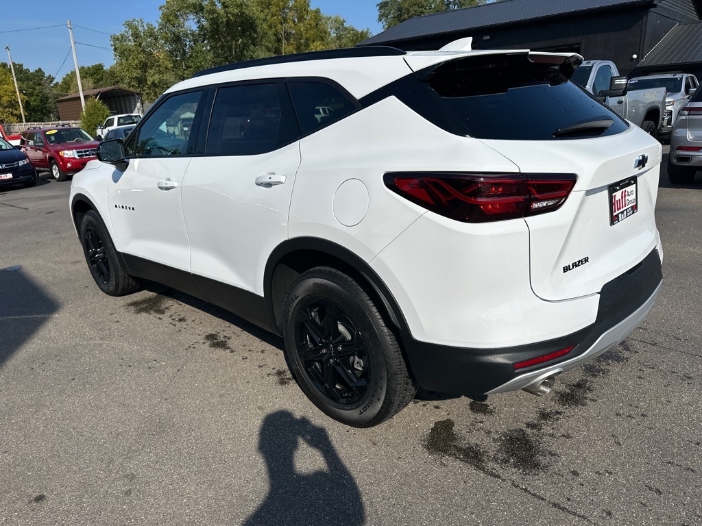 Chevrolet Blazer FWD 4dr LT w/2LT 2023 Chevrolet Blazer FWD 4dr LT w/2LT 2023