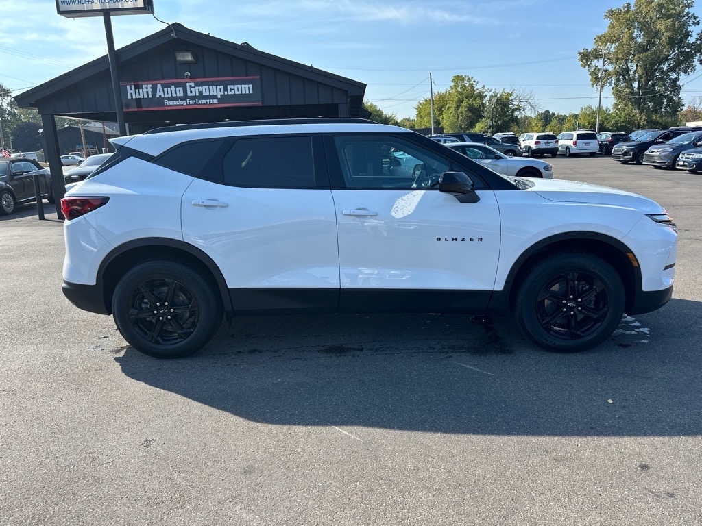 Chevrolet Blazer FWD 4dr LT w/2LT 2023