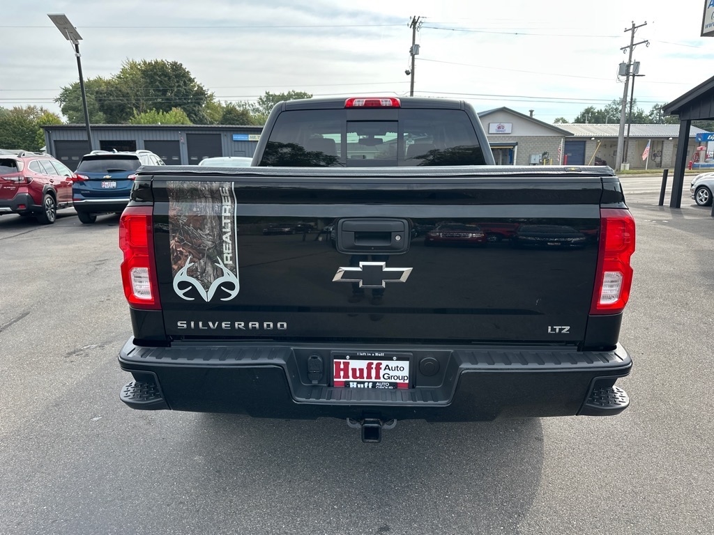 2017 Chevrolet Silverado 1500 LTZ photo 4