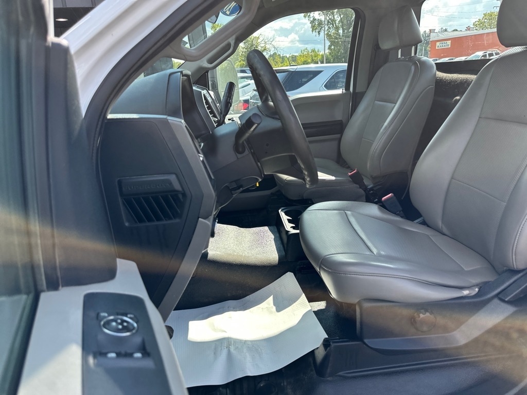 2020 Ford F-250 XL photo 12