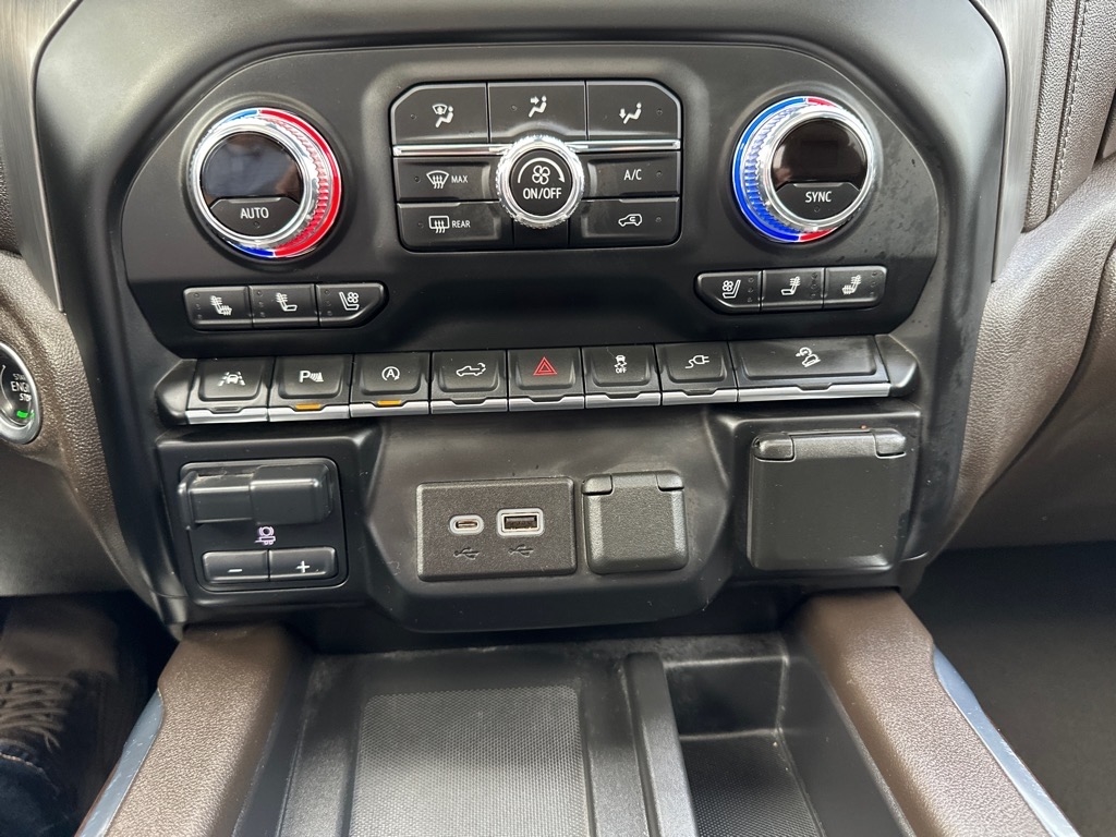 GMC Sierra 1500 4WD Crew Cab 147" Denali 2021