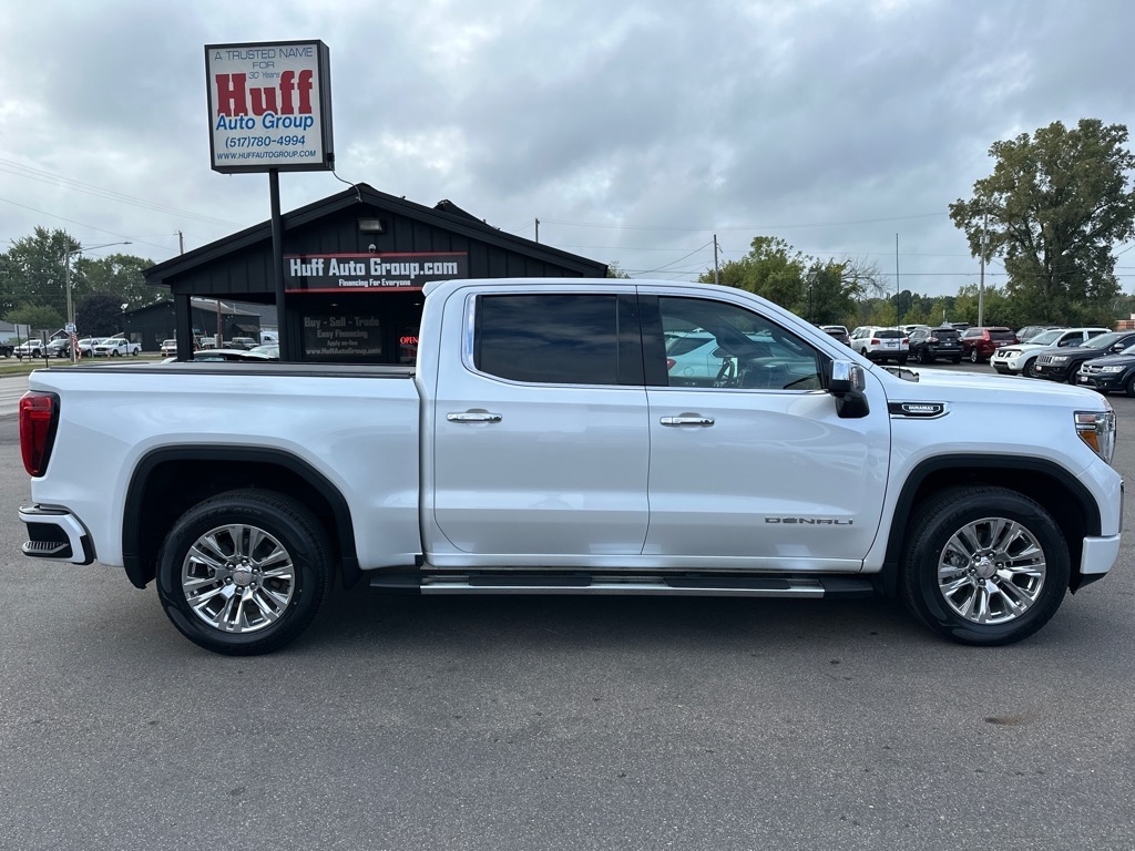 GMC Sierra 1500 4WD Crew Cab 147" Denali 2021