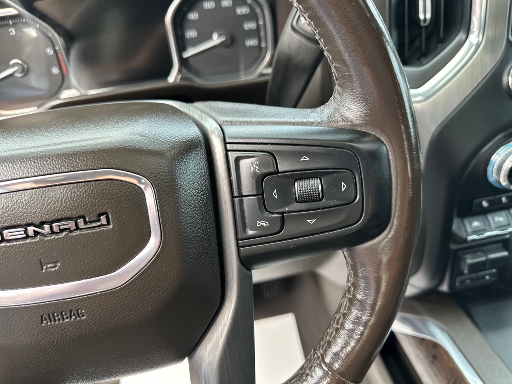 GMC Sierra 1500 4WD Crew Cab 147" Denali 2021