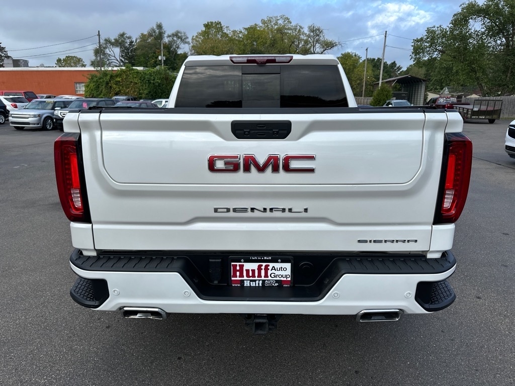GMC Sierra 1500 4WD Crew Cab 147" Denali 2021